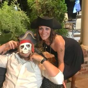 Meet your Posher, Holly